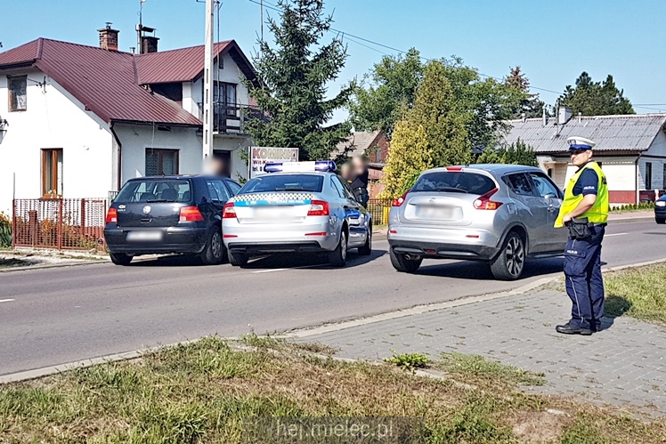 Kolizja z udziałem pojazdu straży miejskiej
