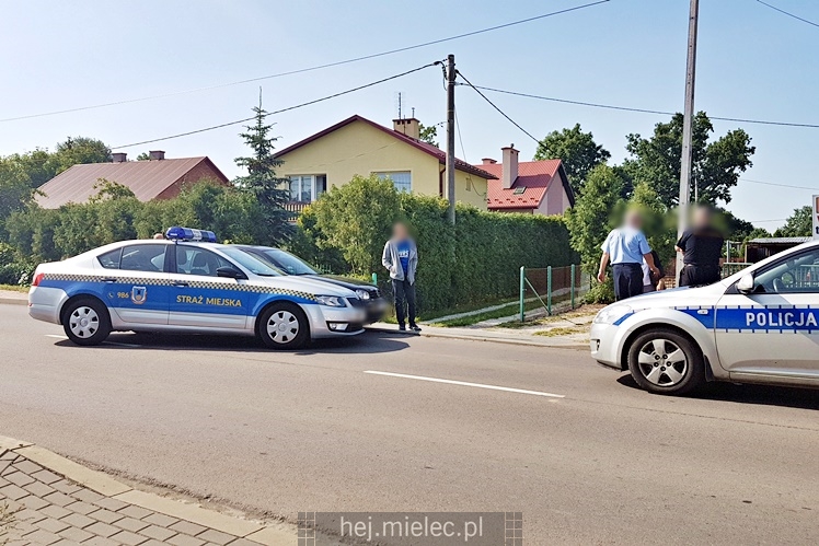 Kolizja z udziałem pojazdu straży miejskiej