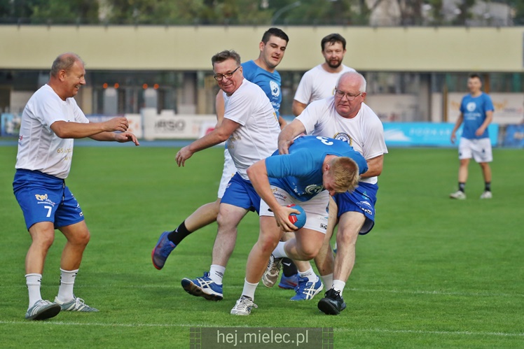 65 lat piłki ręcznej w Mielcu - mecz pokazowy