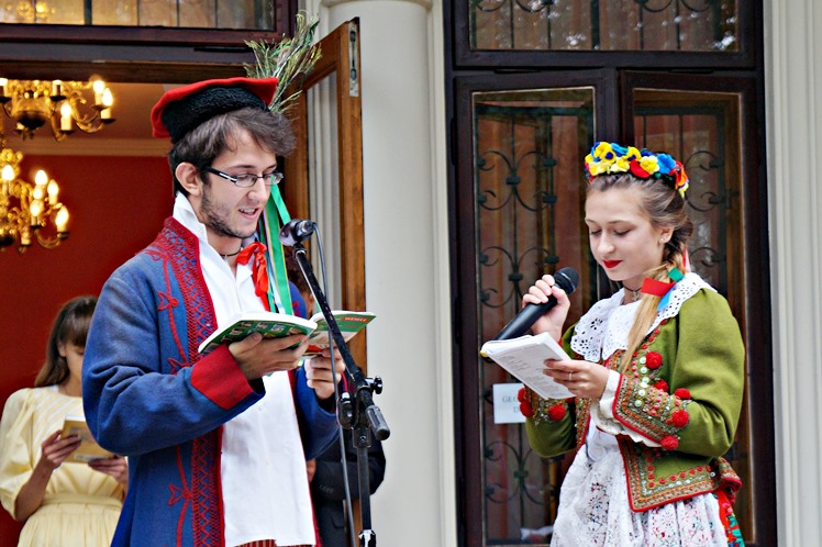 Narodowe Czytanie ?Wesela? w Pałacyku Oborskich