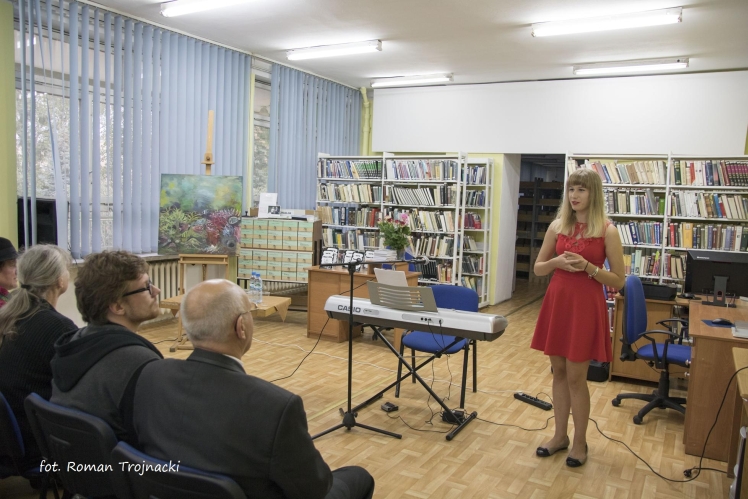 Promocja trzeciego tomiku Anity Róg ?Pisane ciszą?