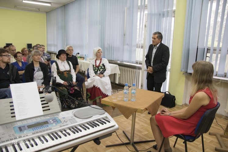 Promocja trzeciego tomiku Anity Róg ?Pisane ciszą?