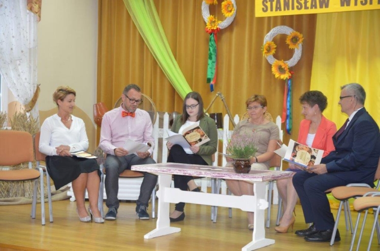 Narodowe Czytanie w filiach bibliotecznych gminy Mielec