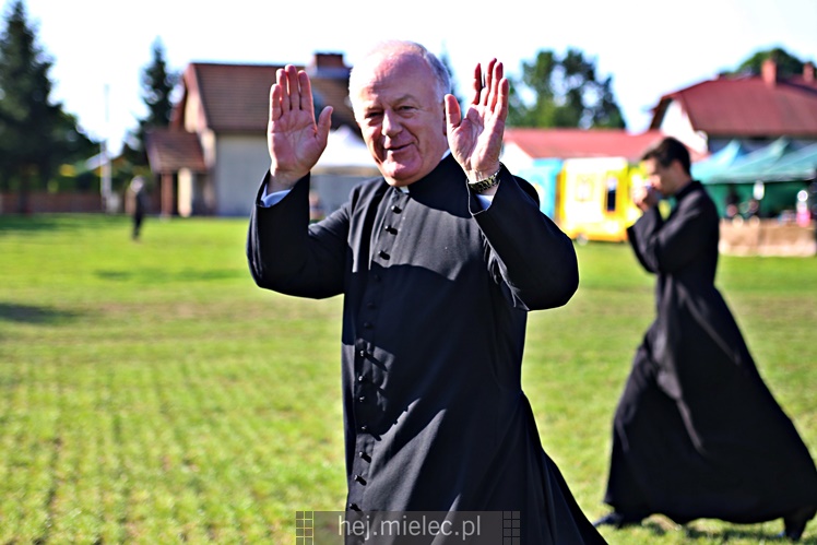 Koronacja obrazu Matki Bożej Królowej Rodzin w Chorzelowie