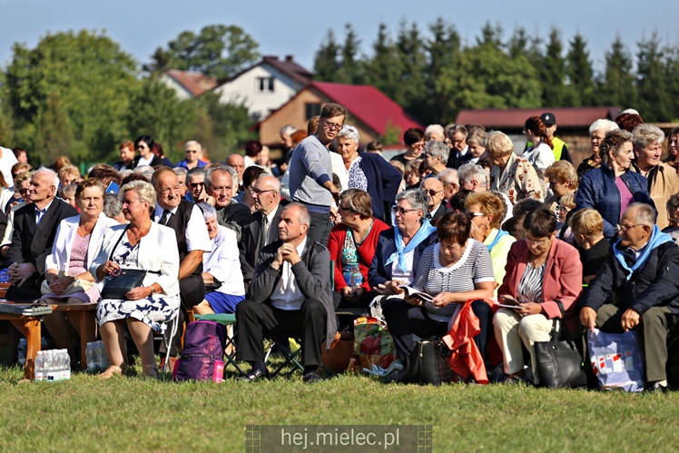 Koronacja obrazu Matki Bożej Królowej Rodzin w Chorzelowie