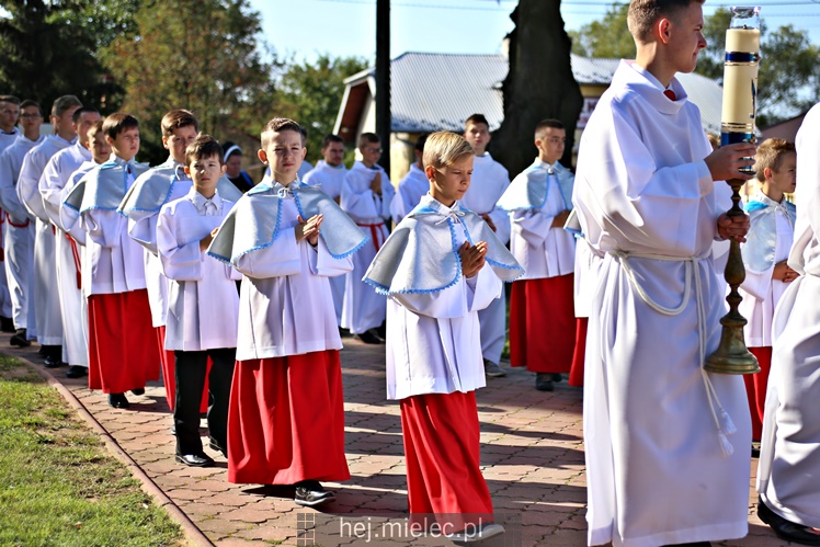 Koronacja obrazu Matki Bożej Królowej Rodzin w Chorzelowie