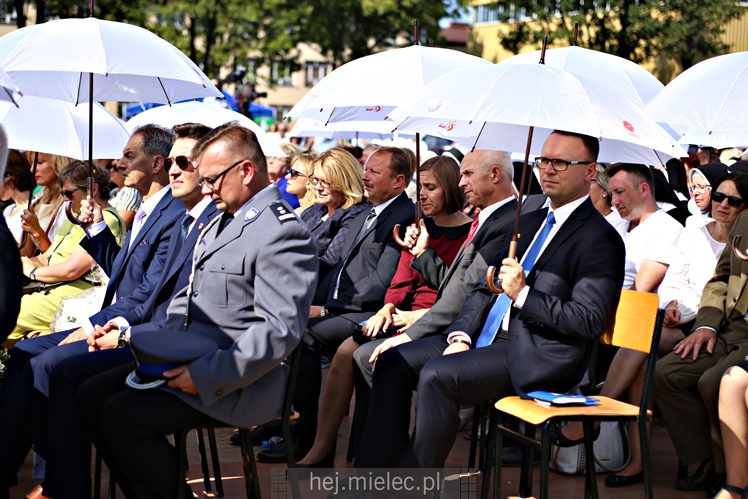 Koronacja obrazu Matki Bożej Królowej Rodzin w Chorzelowie