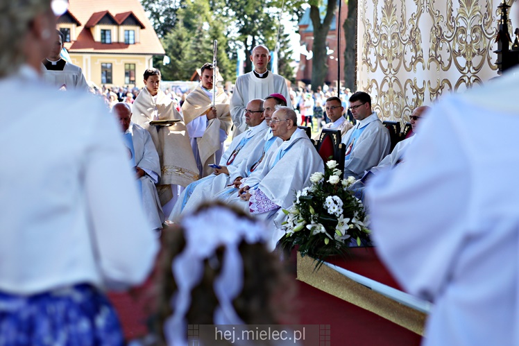 Koronacja obrazu Matki Bożej Królowej Rodzin w Chorzelowie
