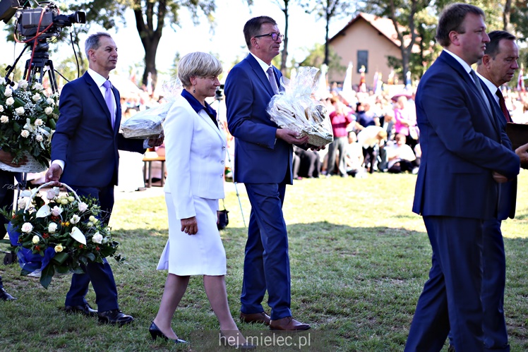 Koronacja obrazu Matki Bożej Królowej Rodzin w Chorzelowie