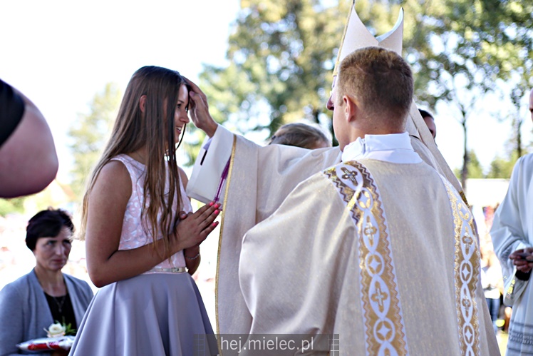 Koronacja obrazu Matki Bożej Królowej Rodzin w Chorzelowie