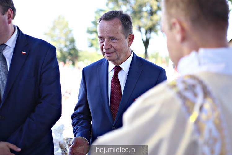 Koronacja obrazu Matki Bożej Królowej Rodzin w Chorzelowie