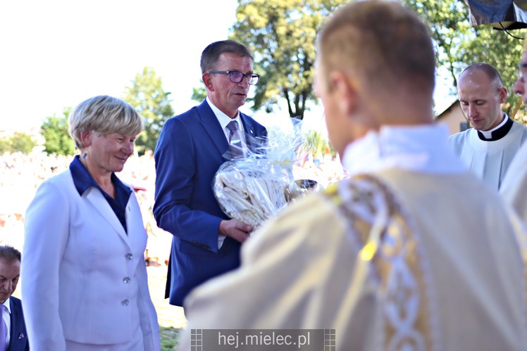 Koronacja obrazu Matki Bożej Królowej Rodzin w Chorzelowie