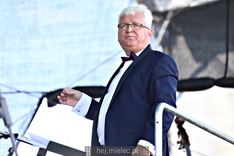 Koronacja obrazu Matki Bożej Królowej Rodzin w Chorzelowie