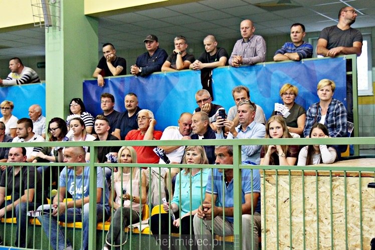 SPR Stal Mielec ? KPR Legionowo 32:28