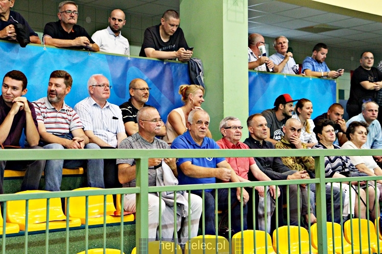 SPR Stal Mielec ? KPR Legionowo 32:28