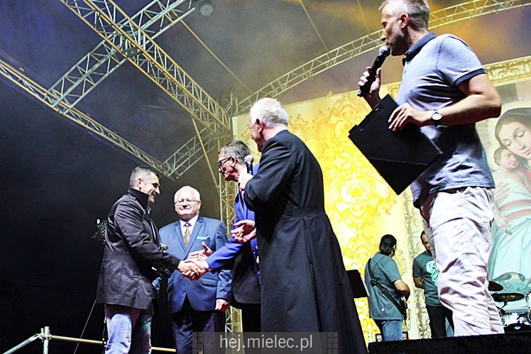 Rodzinny piknik w Chorzelowie: dzień dziękczynienia