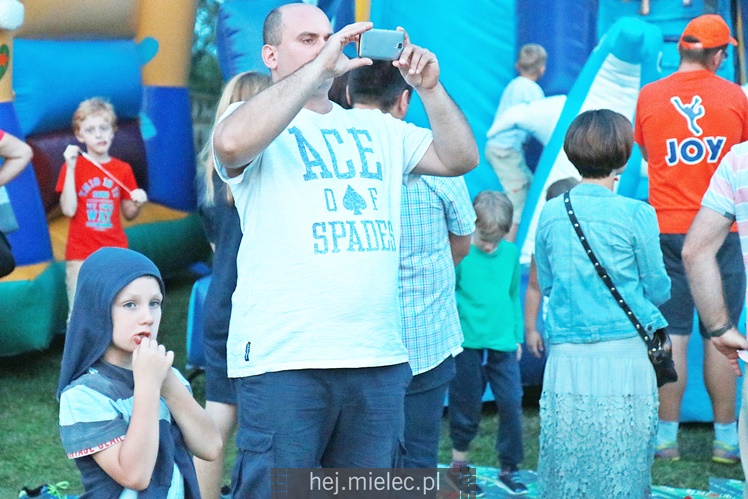 Rodzinny piknik w Chorzelowie: dzień dziękczynienia