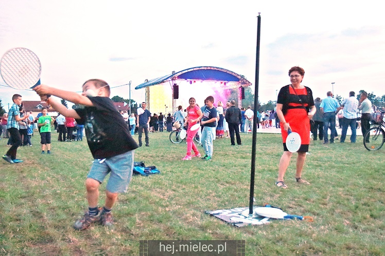 Rodzinny piknik w Chorzelowie: dzień dziękczynienia