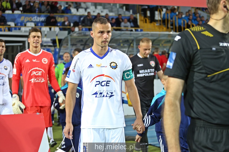 Nice 1 liga:  FKS STAL MIELEC - PUSZCZA NIEPOŁOMICE