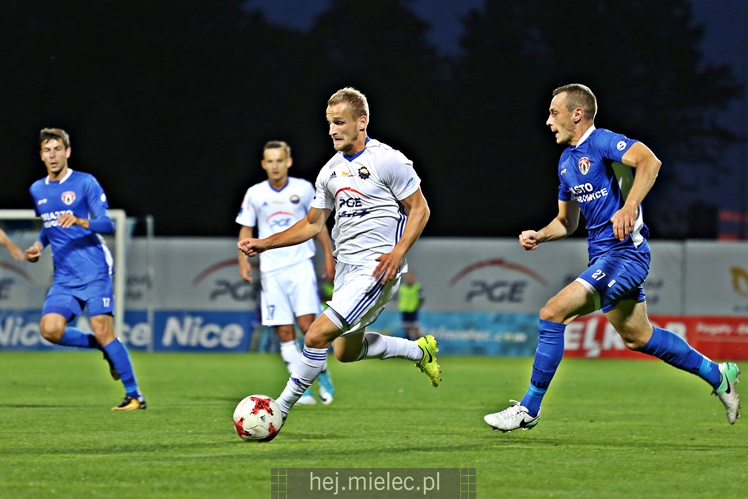 Nice 1 liga:  FKS STAL MIELEC - PUSZCZA NIEPOŁOMICE