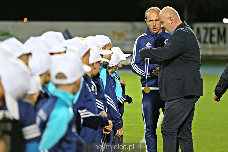 Nice 1 liga:  FKS STAL MIELEC - PUSZCZA NIEPOŁOMICE