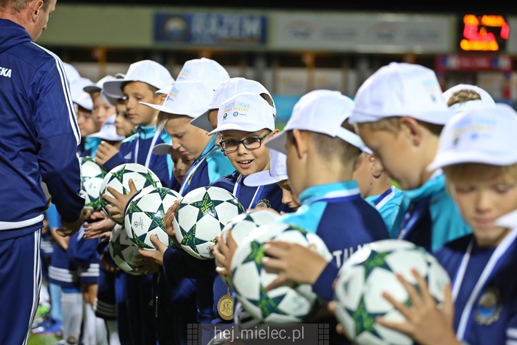 Nice 1 liga:  FKS STAL MIELEC - PUSZCZA NIEPOŁOMICE