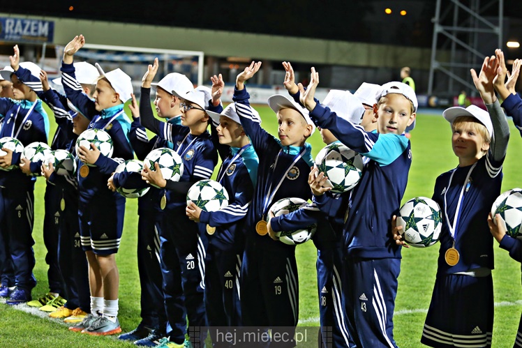Nice 1 liga:  FKS STAL MIELEC - PUSZCZA NIEPOŁOMICE