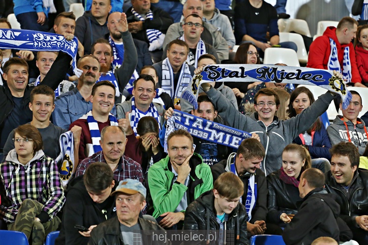 Nice 1 liga:  FKS STAL MIELEC - PUSZCZA NIEPOŁOMICE