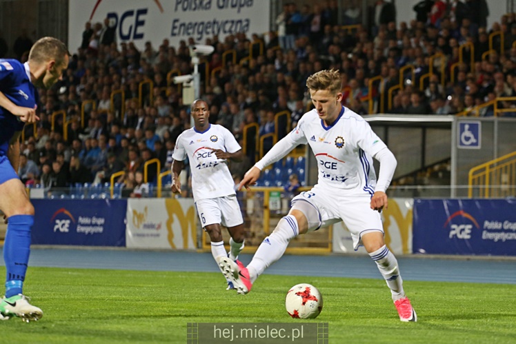Nice 1 liga:  FKS STAL MIELEC - PUSZCZA NIEPOŁOMICE