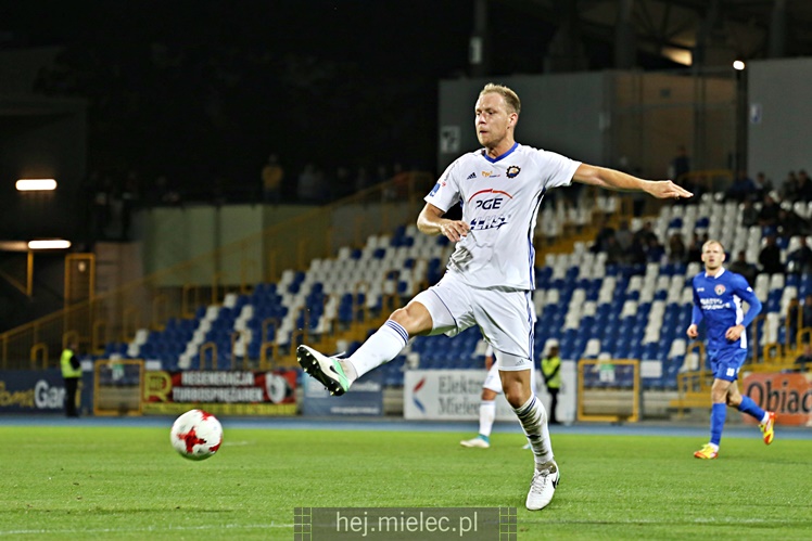 Nice 1 liga:  FKS STAL MIELEC - PUSZCZA NIEPOŁOMICE