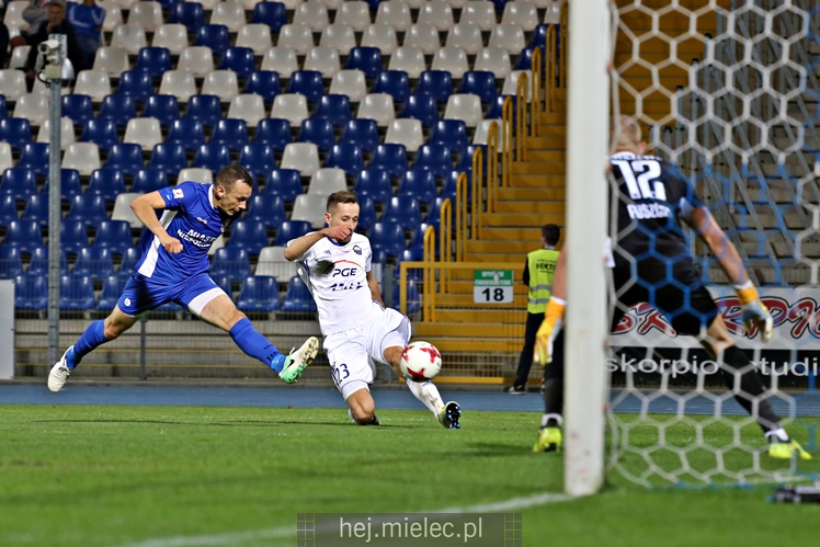 Nice 1 liga:  FKS STAL MIELEC - PUSZCZA NIEPOŁOMICE