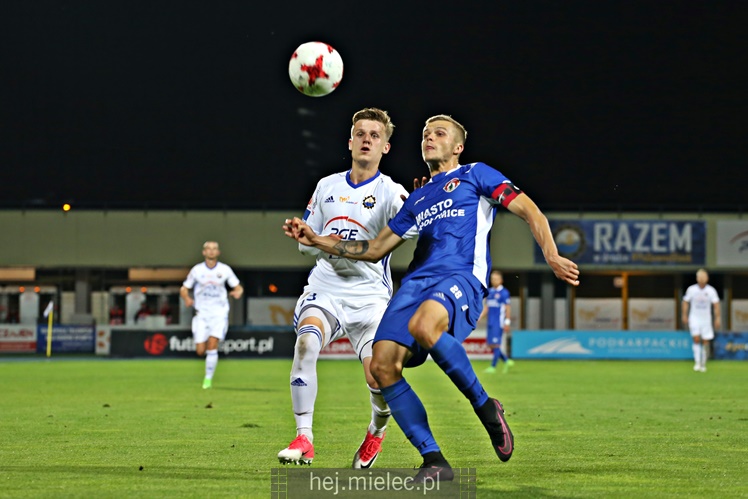 Nice 1 liga:  FKS STAL MIELEC - PUSZCZA NIEPOŁOMICE