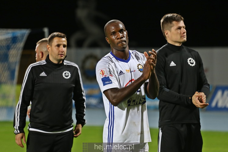 Nice 1 liga:  FKS STAL MIELEC - PUSZCZA NIEPOŁOMICE