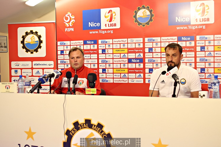 Nice 1 liga:  FKS STAL MIELEC - PUSZCZA NIEPOŁOMICE