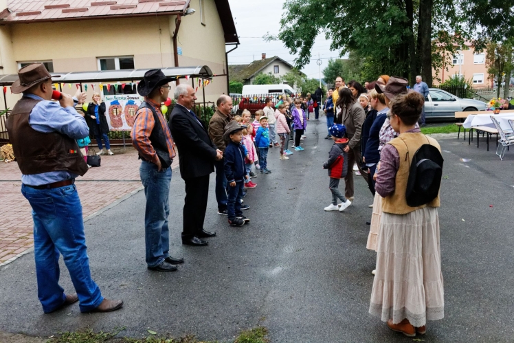 Święto Pieczonego Ziemniaka w Chrząstowie
