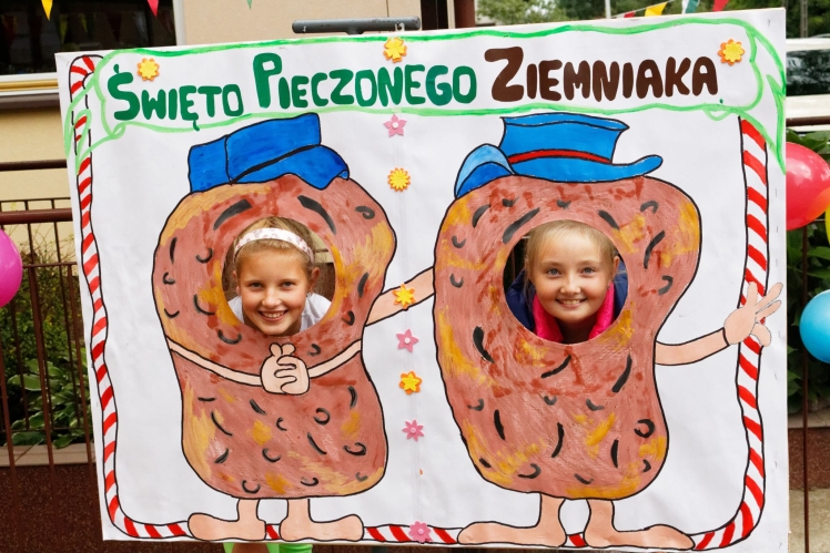 Święto Pieczonego Ziemniaka w Chrząstowie