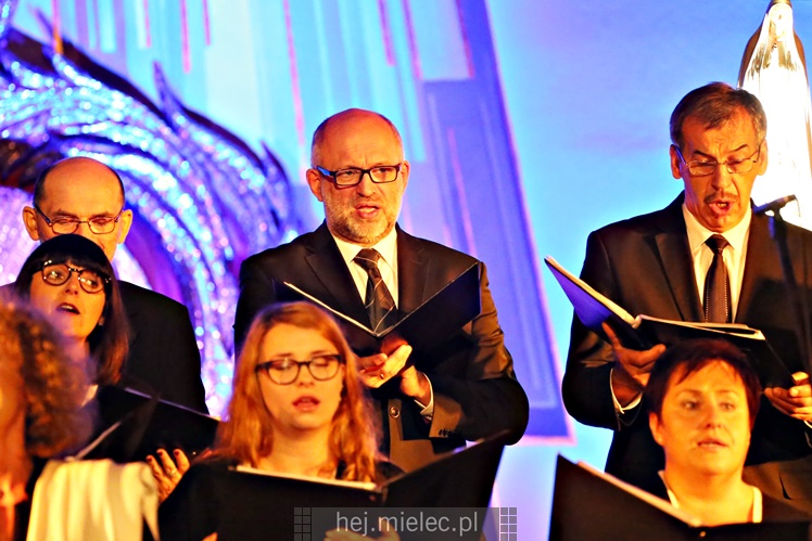 Koncert Alicji Majewskiej, Włodzimierza Korcza i Strzyżowskiego Chóru Kameralnego