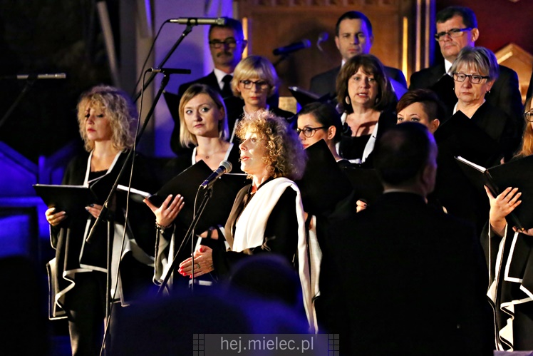 Koncert Alicji Majewskiej, Włodzimierza Korcza i Strzyżowskiego Chóru Kameralnego