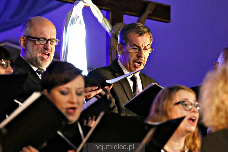Koncert Alicji Majewskiej, Włodzimierza Korcza i Strzyżowskiego Chóru Kameralnego