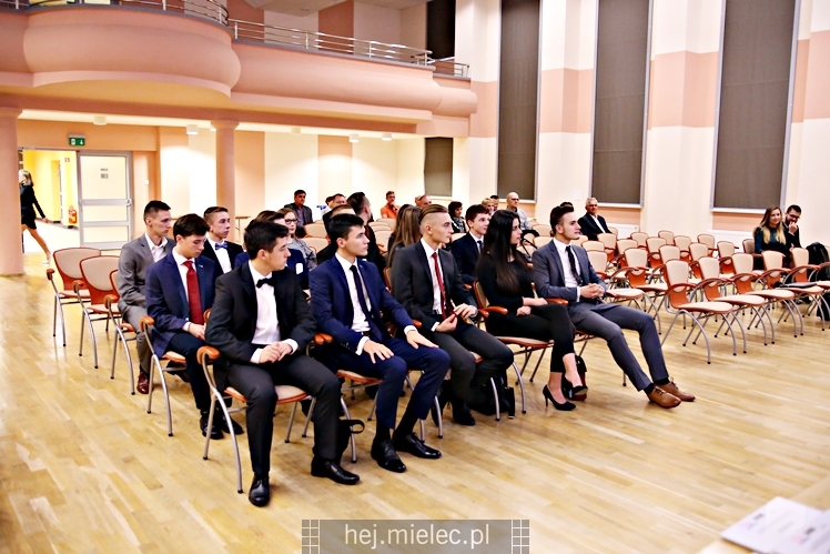 Gala Fundacji Klub Młodych Liderów 2017