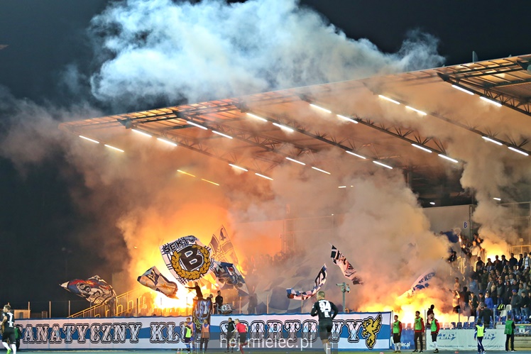 Nice 1 liga:  FKS STAL MIELEC - ZAGŁĘBIE SOSNOWIEC
