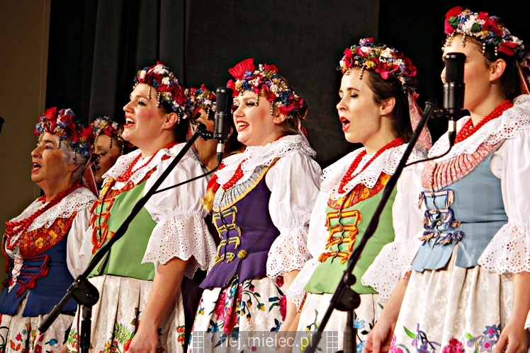 Jubileusz 65-lecia ZPiT ?Rzeszowiacy?