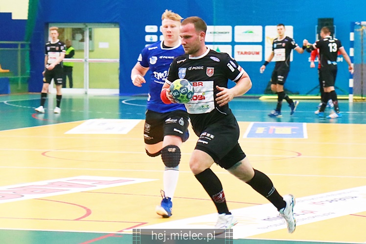 SPR Stal Mielec - MMTS Kwidzyn 37:32