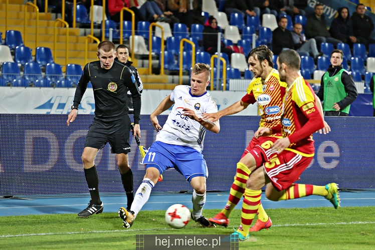 Nice 1 liga:  FKS STAL MIELEC - CHOJNICZANKA CHOJNICE