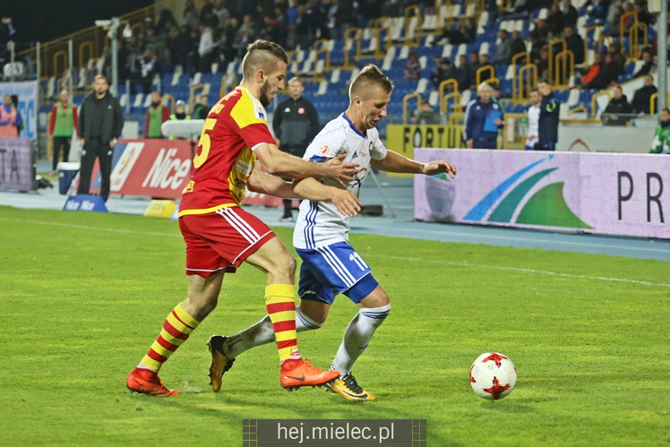 Nice 1 liga:  FKS STAL MIELEC - CHOJNICZANKA CHOJNICE