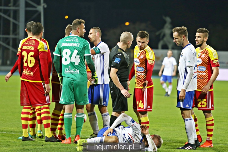 Nice 1 liga:  FKS STAL MIELEC - CHOJNICZANKA CHOJNICE