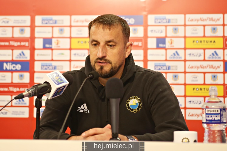 Nice 1 liga:  FKS STAL MIELEC - CHOJNICZANKA CHOJNICE
