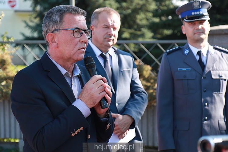 Otwarcie i poświęcenie zmodernizowannych dróg na Strefie