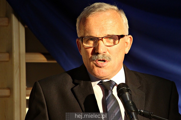 Otwarcie sali gimnastycznej i jubileusz 60-lecia SP3