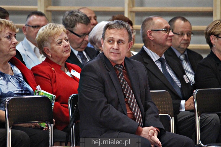 Otwarcie sali gimnastycznej i jubileusz 60-lecia SP3